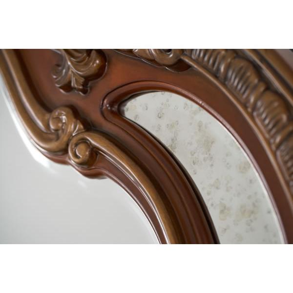 Michael Amini Chateau Beauvais 8-Drawer Dresser 75050-60-39 IMAGE 9