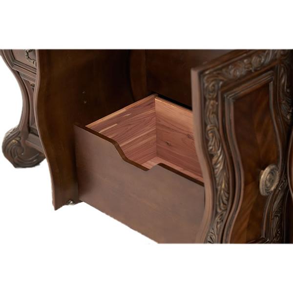 Michael Amini Essex Manor 9-Drawer Dresser N76050-60-57 IMAGE 8
