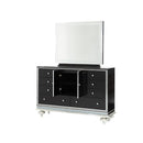 Michael Amini Hollywood Swank 8-Drawer Dresser 03051-60-81 IMAGE 3