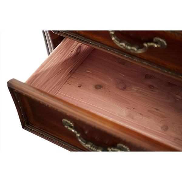 Michael Amini Oppulente 7-Drawer Chest 67070-52 IMAGE 7