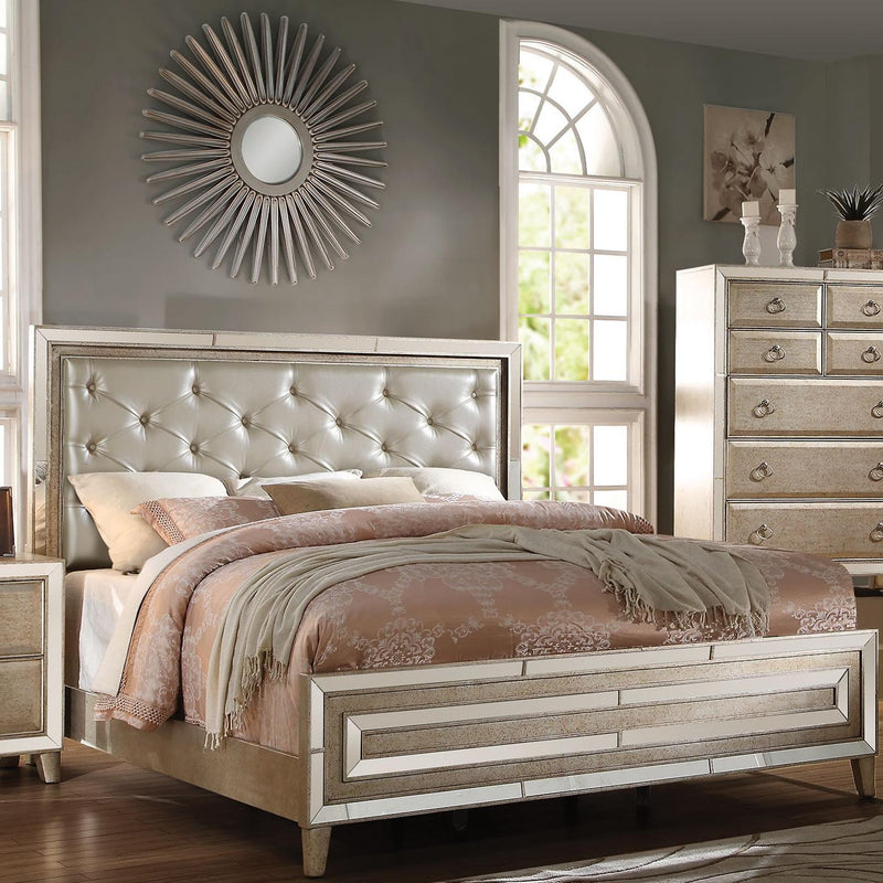 Acme Furniture Voeville Queen Upholstered Panel Bed 21000Q IMAGE 2