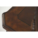 Michael Amini Entertainment Centers Entertainment Centers 70095B-54/70095T-54 IMAGE 5