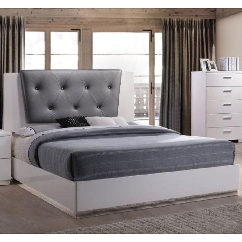 Acme Furniture Lorimar II Queen Upholstered Platform Bed 22620Q IMAGE 2