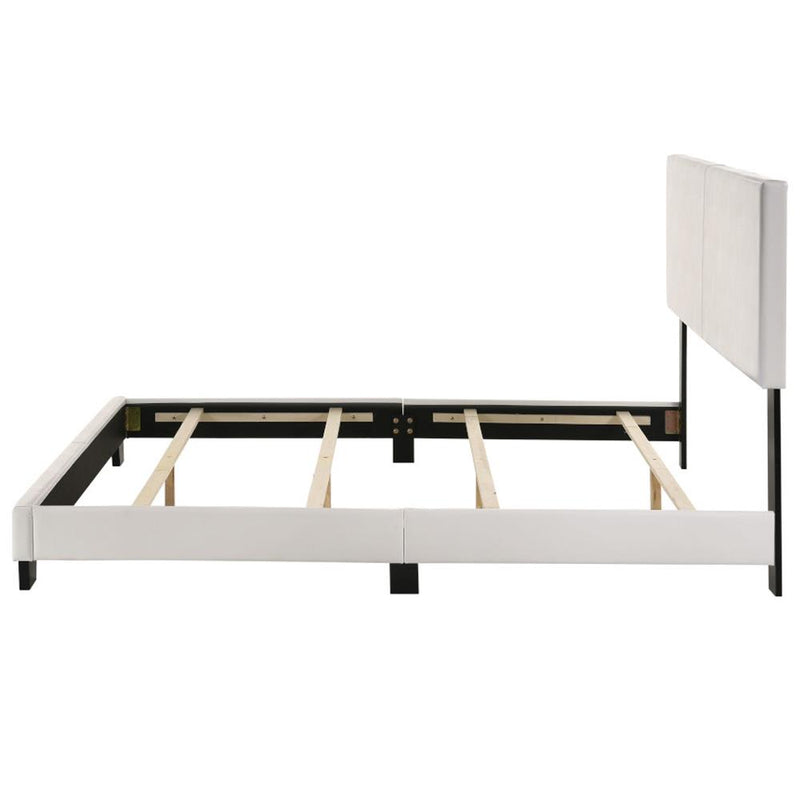 Acme Furniture Lien 25710Q Queen Bed IMAGE 4