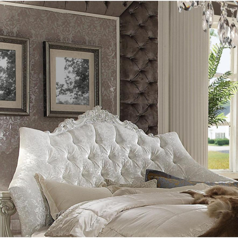 Acme Furniture Versailles King Upholstered Platform Bed 26807RD IMAGE 3