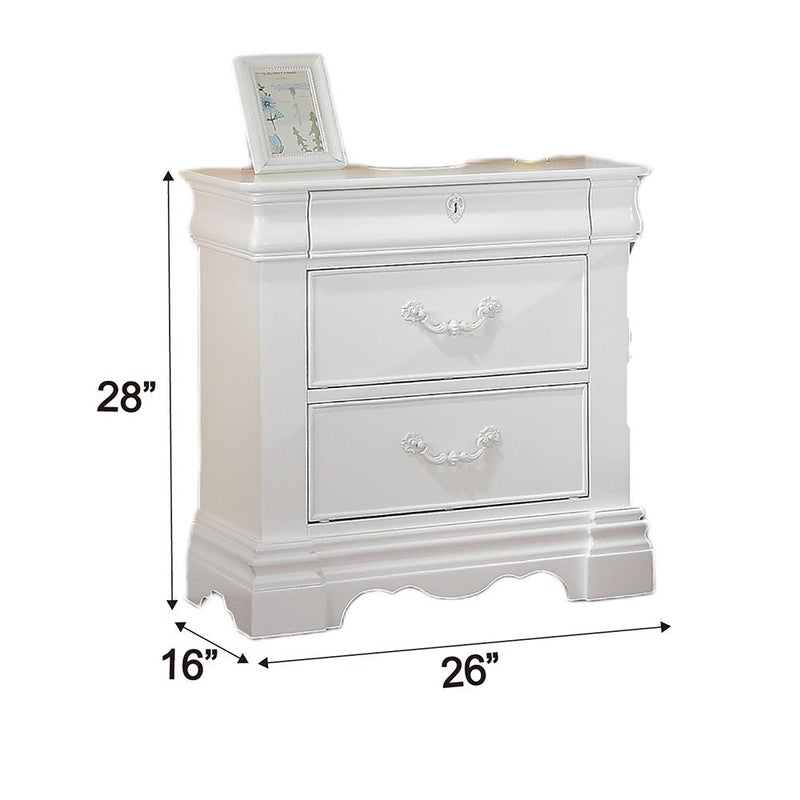 Acme Furniture Estrella 3-Drawer Kids Nightstand 30243 IMAGE 3