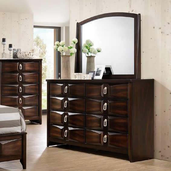 Poundex 8-Drawer Dresser F4875 IMAGE 2