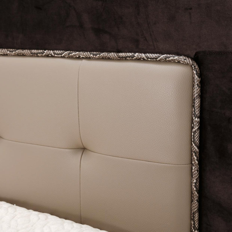 Michael Amini 21 Cosmopolitan California King Upholstered Panel Bed 9029000TCKT-212 IMAGE 2