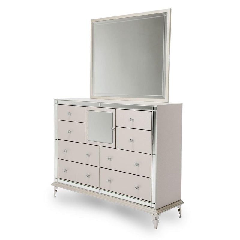 Michael Amini Hollywood Loft 8-Drawer Dresser 9001650-104 IMAGE 2