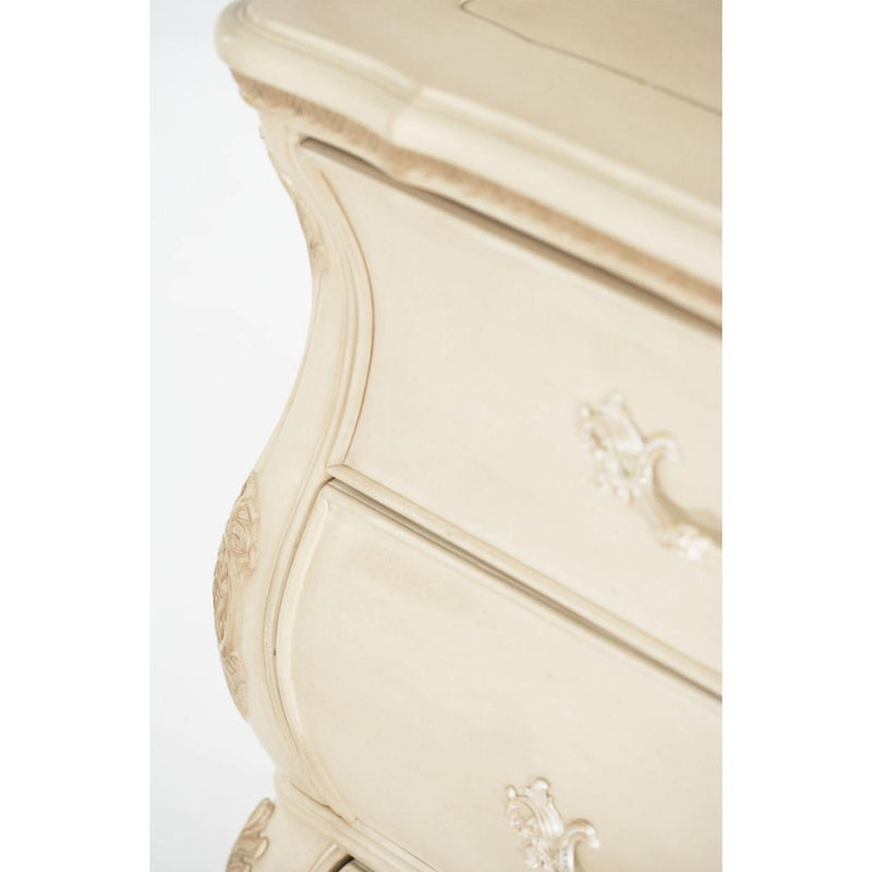 Michael Amini Lavelle 6-Drawer Dresser 54050-04 IMAGE 6