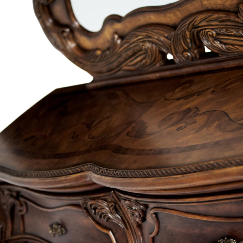 Michael Amini Palais Royale 6-Drawer Dresser 71051-35 IMAGE 3