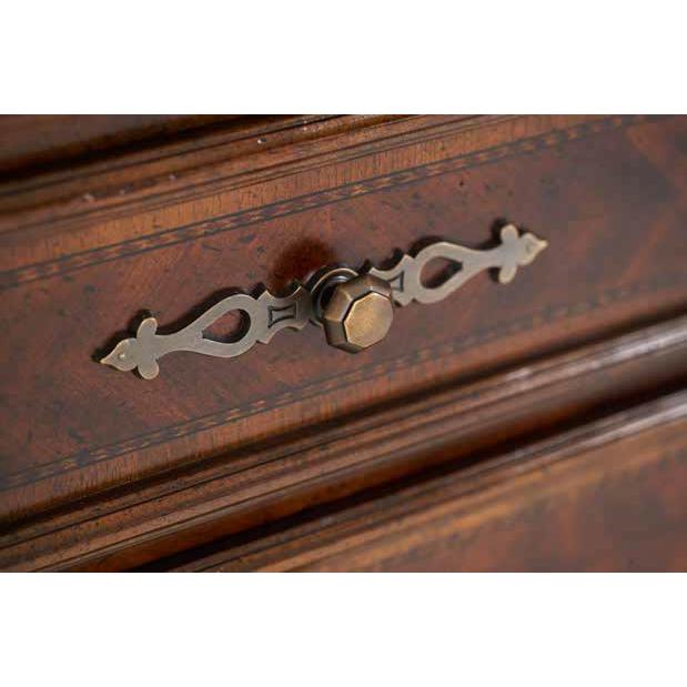Michael Amini Windsor Court Sideboard 70007-67-54 IMAGE 11
