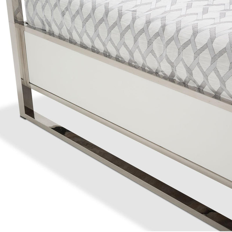 Michael Amini State St. Queen Upholstered Canopy Bed 9016000QN4-116 IMAGE 6