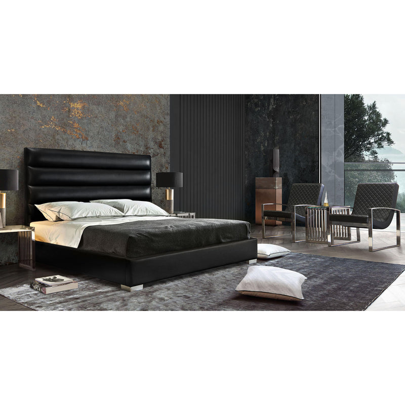 Diamond Sofa Bardot Queen Upholstered Bed BARDOTQUBEDBL IMAGE 8