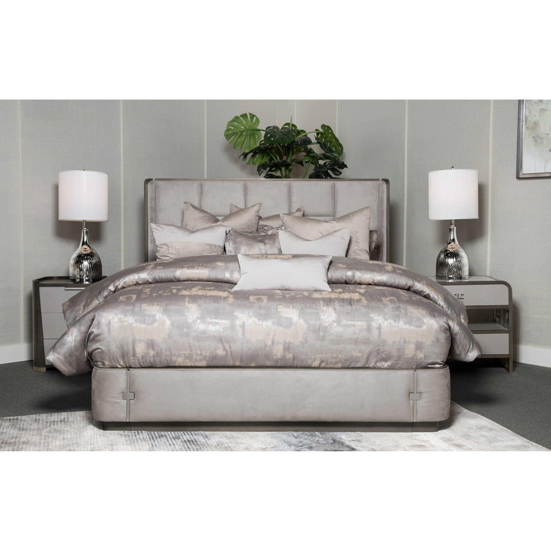 Michael Amini Roxbury Park King Upholstered Panel Bed 9006000EKM3-220 IMAGE 7