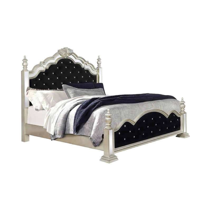 Coaster Furniture Heidi King Upholstered Poster Bed 222731KE IMAGE 1