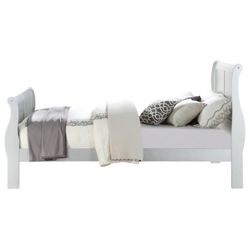 Acme Furniture Louis Philippe III King Sleigh Bed 26697EK IMAGE 4