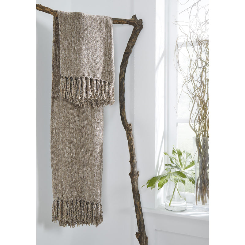  Signature Design by Ashley Tamish A1001024 Throw IMAGE 3