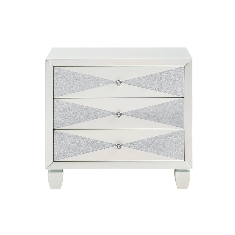 New Classic Furniture Harlequin 3-Drawer Nightstand B2021-040 IMAGE 2