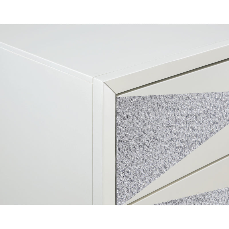 New Classic Furniture Harlequin 5-Drawer Chest B2021-070 IMAGE 5