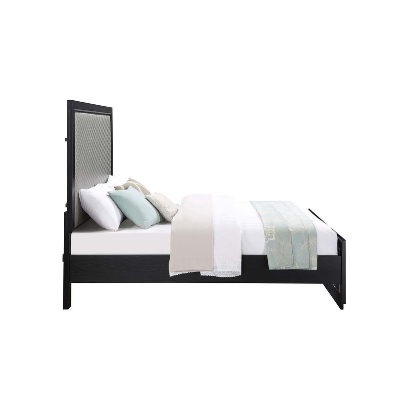 Acme Furniture Nicola BD01427Q Queen Bed IMAGE 13