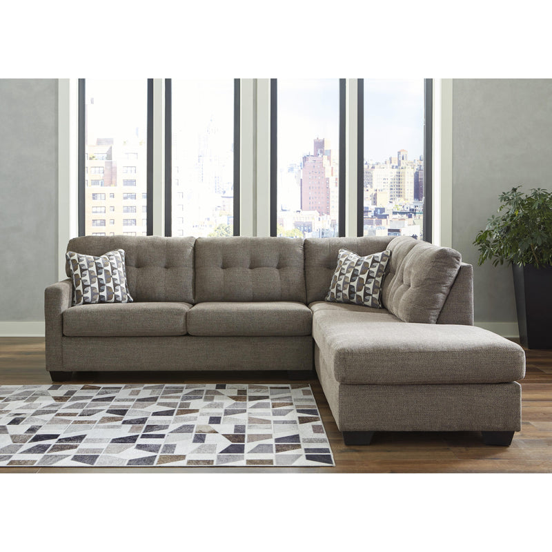  Signature Design by Ashley Mahoney 31005S4 2 pc Sleeper Sectional with Chaise IMAGE 3