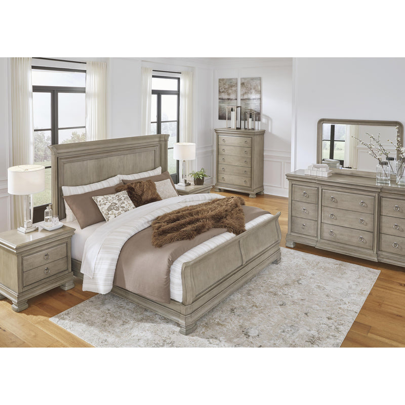 Signature Design by Ashley Lexorne B924-46 Five Drawer Chest IMAGE 8