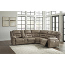  Signature Design by Ashley Ravenel 83106S1 3 pc Power Reclining Sectional IMAGE 3