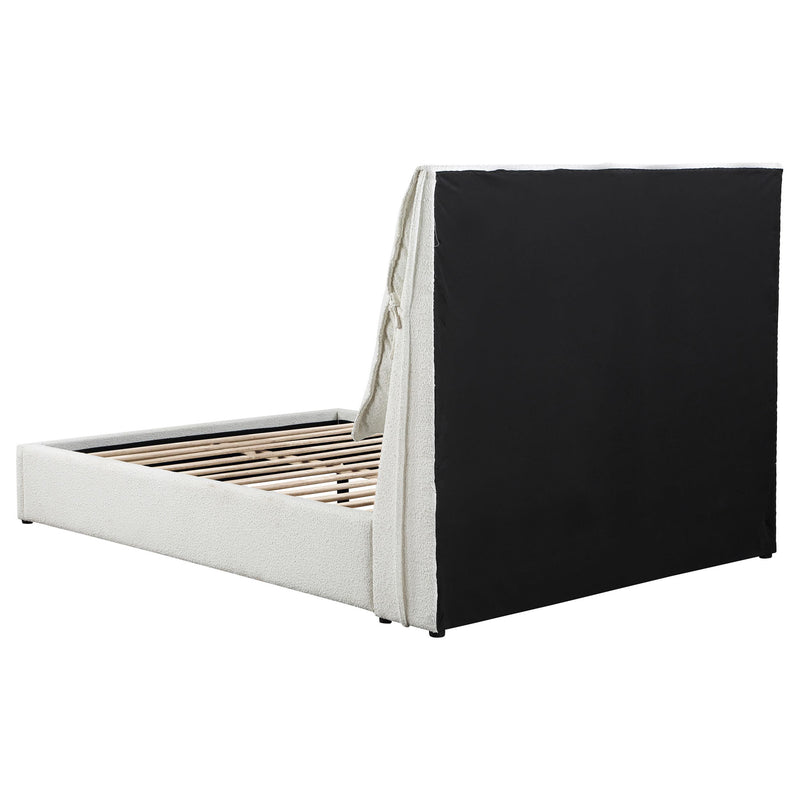 Coaster Furniture Gwendoline 306040KE Upholstered Eastern King Panel Bed - White IMAGE 6