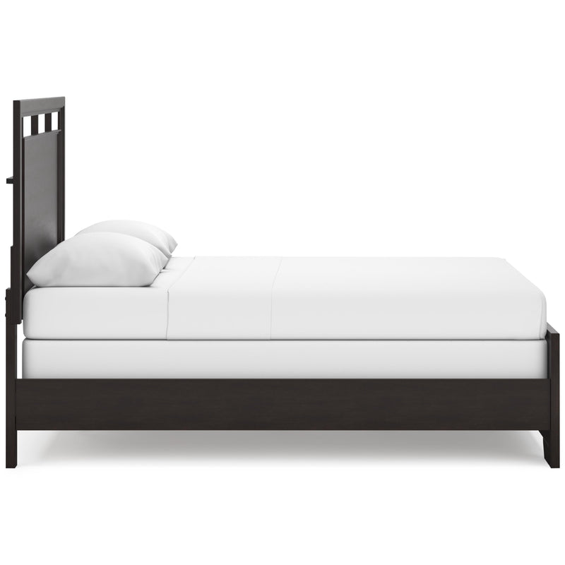 Signature Design by Ashley Covetown B441B6 Queen Panel Bed IMAGE 3