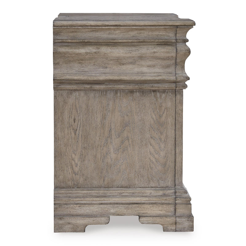  Signature Design by Ashley Blairhurst B916-93 Three Drawer Night Stand IMAGE 4