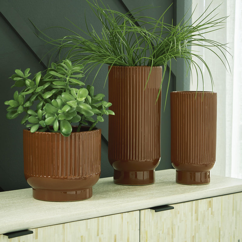  Signature Design by Ashley Avalyah A2900022 Vase IMAGE 3